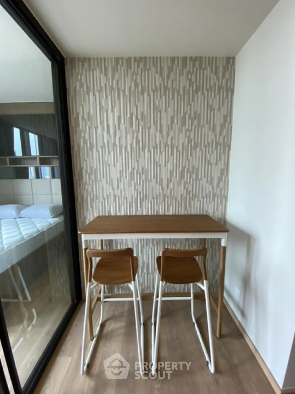 1 Bedroom Condo at Condo Noble Around Sukhumvit 33-2