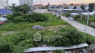 Vacant land plot in urban area with potential for development