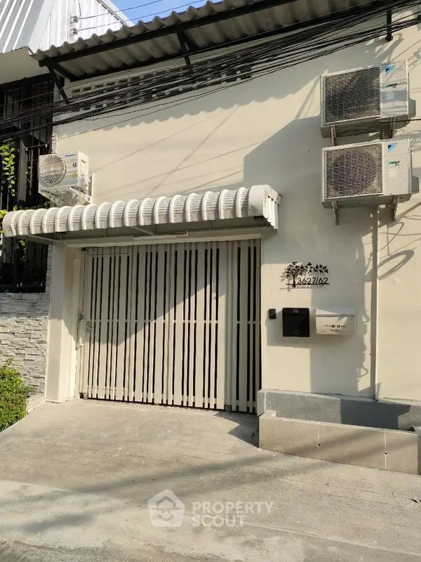 image_rental-20904463