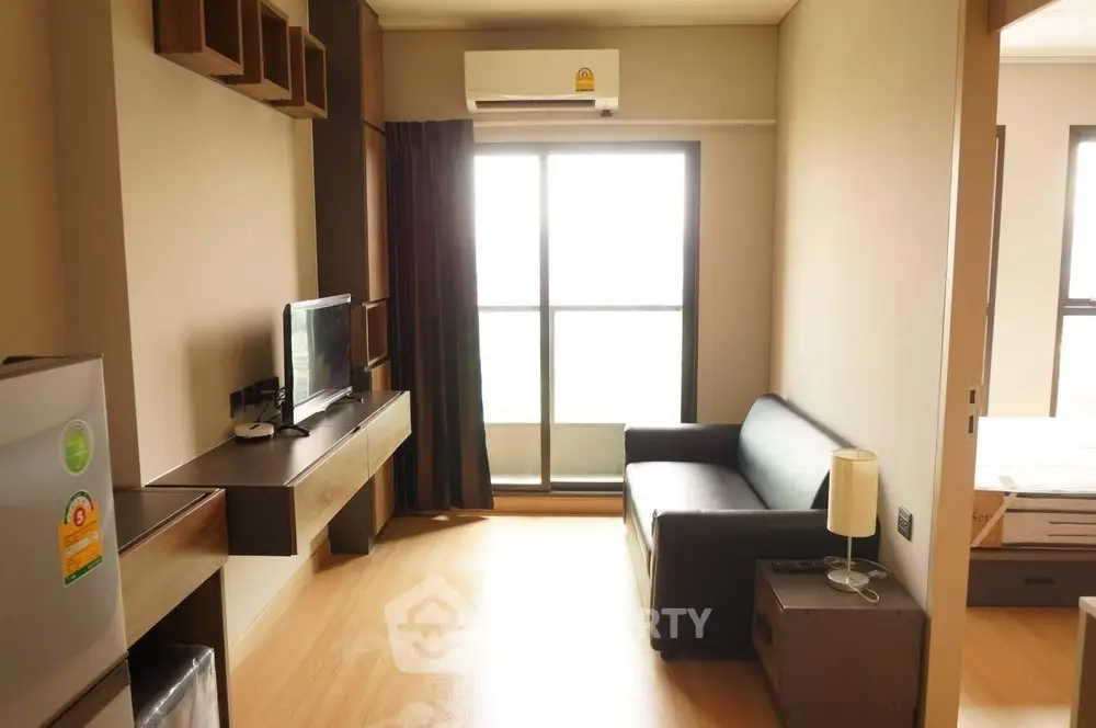  1 Bedroom Condo at Lumpini Suite Dindaeng Ratchaprarop-1