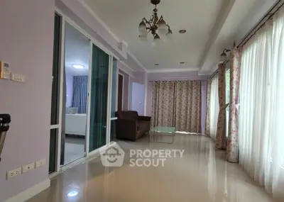 Screenshot 2568-12-03 at 21.52.15.jpg