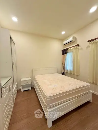 image_rental-30848305