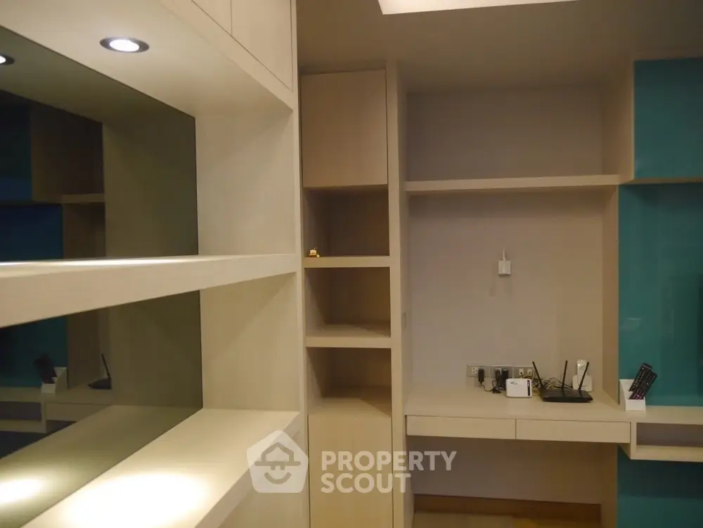  2 Bedrooms Condo at The Lumpini 24-1