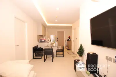  2 Bedrooms Condo -2