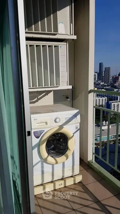  1 Bedroom Condo at Lumpini Park Rama 9 Ratchada-5