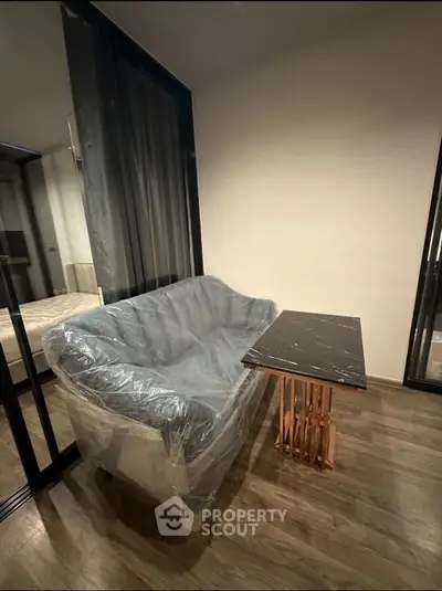 image_rental-30708297