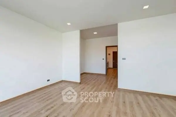 image_rental-26385589