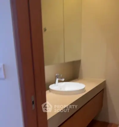 Screenshot 2569-03-10 at 12.44.42.jpg