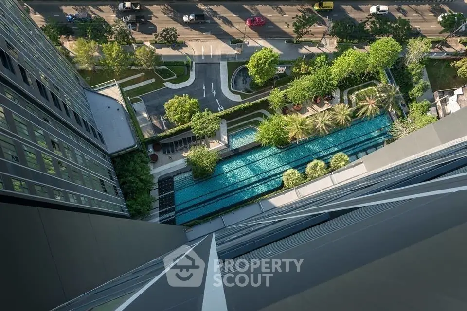  1 Bedroom Condo at Ideo Mobi Sukhumvit Eastgate-1