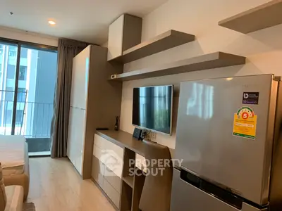 Fully Furnished 1 Bedroom Condo at Ideo Q Chula Samyan-4
