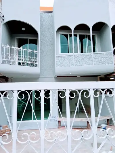 image_rental-29695427