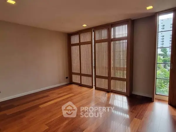 image_rental-28641706