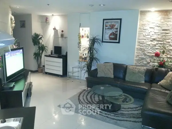 image_rental-5285198