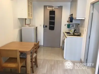  1 Bedroom Condo at Ideo Mobi Sukhumvit-2