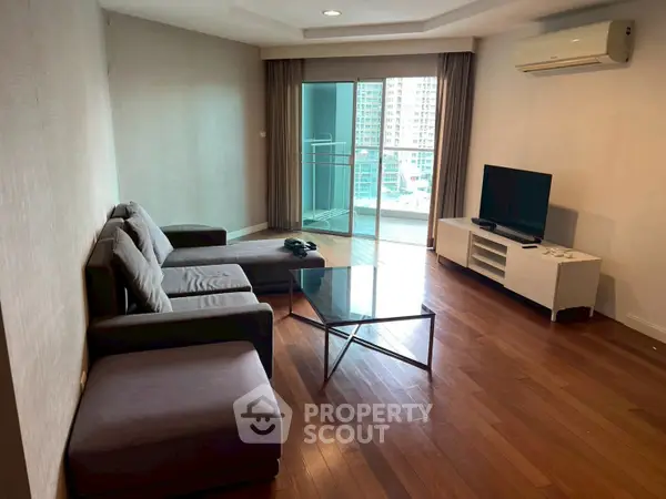 image_rental-23528473