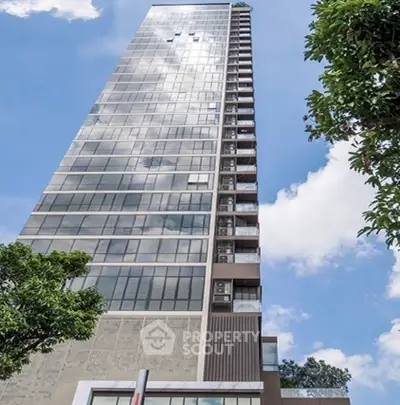 Screenshot 2569-03-16 at 22.10.54.jpg