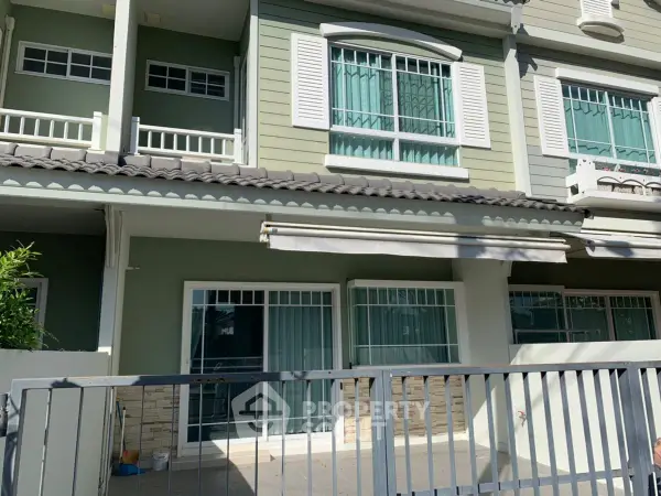 image_rental-25278099