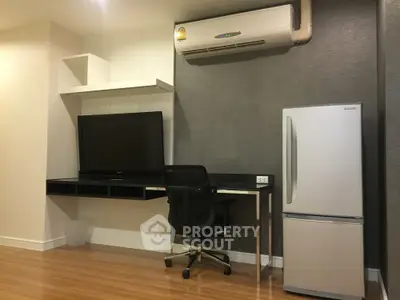  1 Bedroom Condo at Chamchuri Residence-3