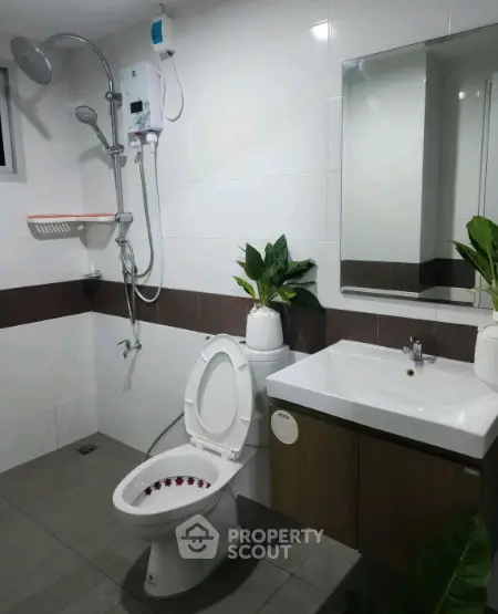 Screenshot 2025-11-10 203003.png