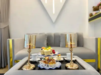 Luxurious living room with elegant decor and plush seating, perfect for relaxation and entertaining guests.