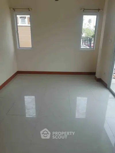 image_rental-12221889