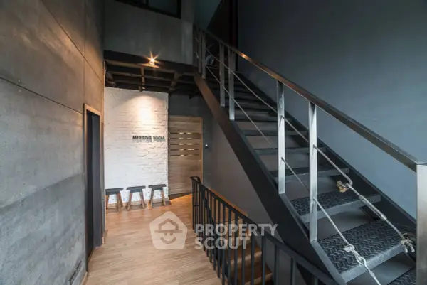 image_rental-9589873