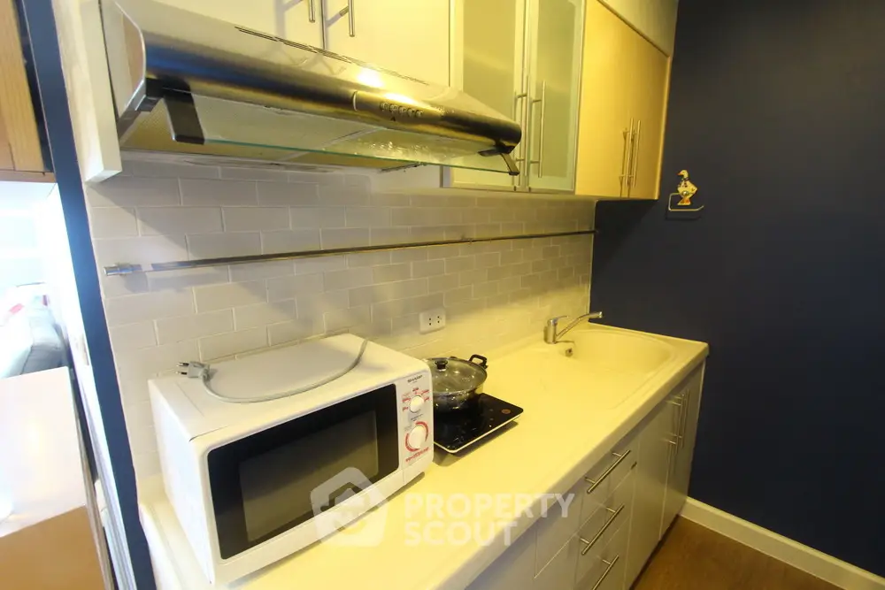 1 Bedroom Condo at Supalai River Place Charoen Nakorn-1
