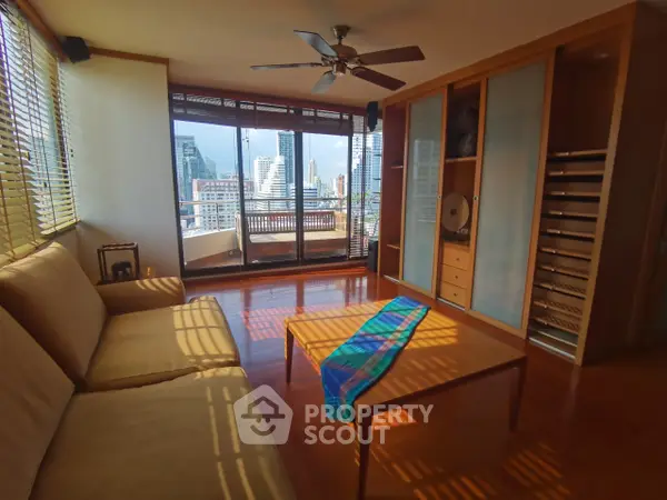 image_rental-5298861