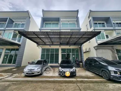 image_rental-29744182