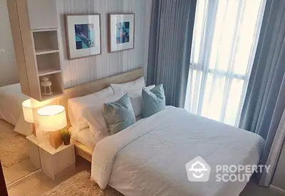  1 Bedroom Condo at Rhythm Sathorn Narathiwas-2