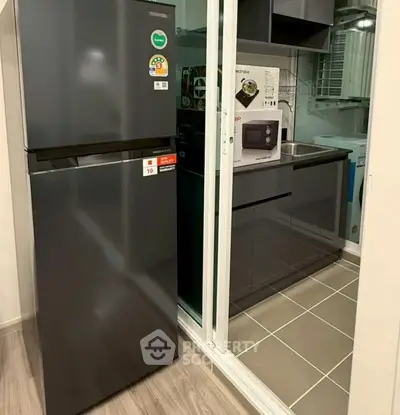 Screenshot 2569-03-12 at 22.22.13.jpg