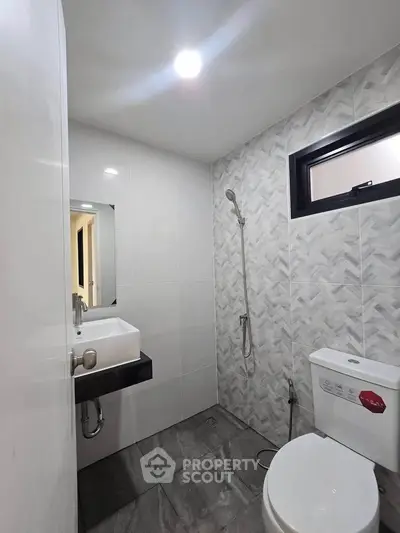 Modern bathroom with sleek design and contemporary fixtures