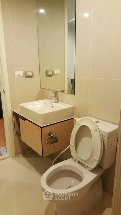  1 Bedroom Condo at The Parkland Ratchada Wongsawang-3