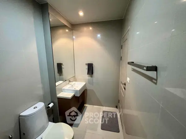 คอนโด 1-ห้องนอน ที่ โนเบิล รีไฟน์ พร้อมพงษ์ ใกล้ BTS พร้อมพงษ์