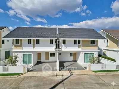 image_rental-28465911