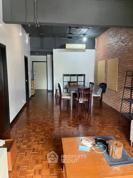 image_rental-28878952