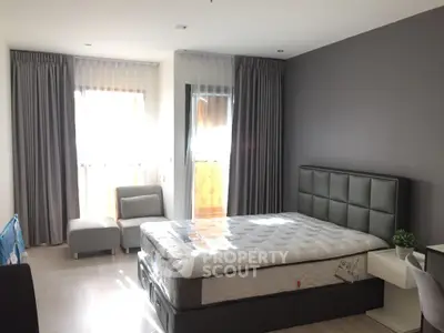  1 Bedroom Condo at Rhythm Rangnam-3