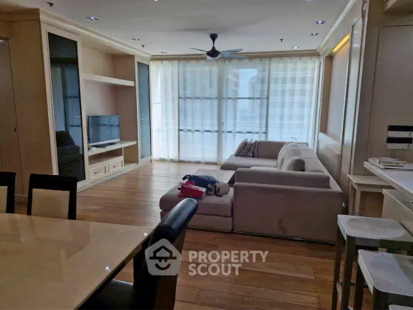 image_rental-29253061