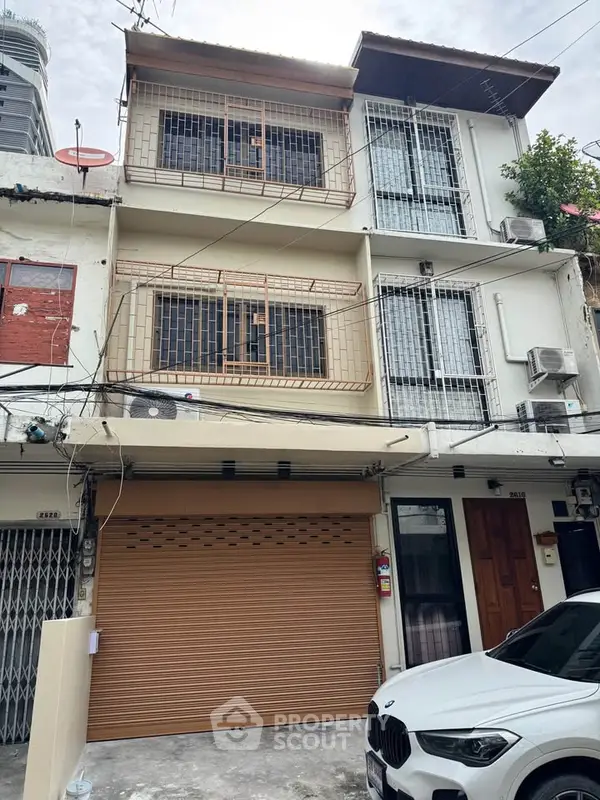 image_rental-31590365