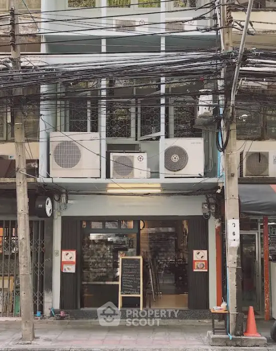 image_rental-26912764