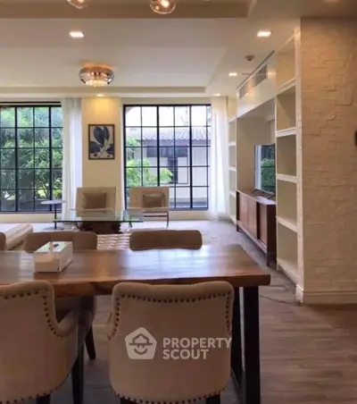 Screenshot 2568-03-22 at 17.33.53.jpg