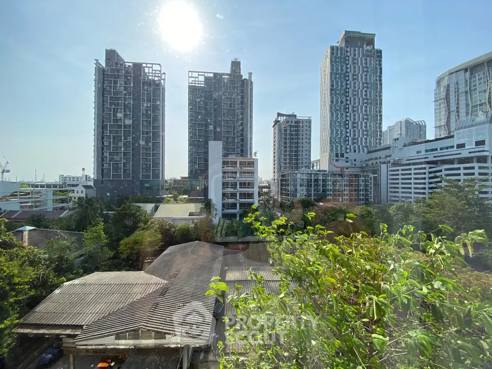  1 Bedroom Condo at Chambers On Nut Station-1