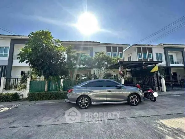 image_rental-27653387