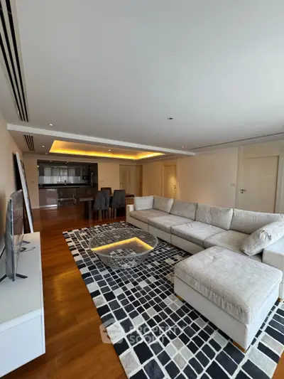 image_rental-29242458