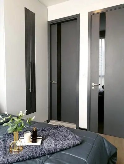 Modern bedroom with sleek design and cozy decor
