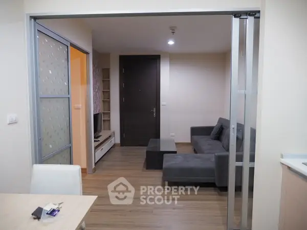 image_rental-12811134