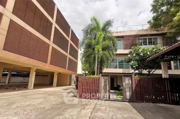 image_rental-17369023