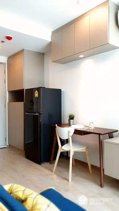 Fully Furnished 1 Bedroom Condo at Ideo Q Chula Samyan-4