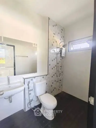 Modern bathroom with sleek fixtures and stylish tile design