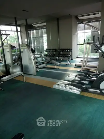  2 Bedrooms Condo -2